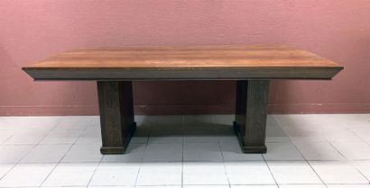 null Importante table de salle à manger rectangulaire en bois , 
Style Art Déco
H:...