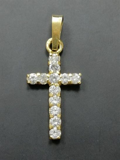 Pendentif croix diamants taille brillant,...