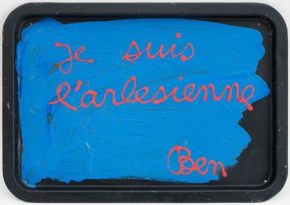 null BEN (1935)
"Je suis l'Arlésienne"
Acrylique sur plateau laqué noir signé en...