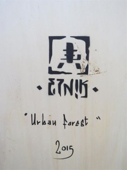 null ETNIK (1972)
Urban Forest
Technique mixte sur panneau, signé et daté 2015 au...