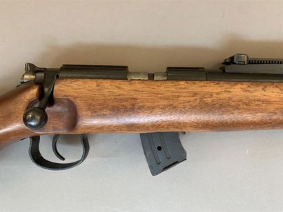 null Carabine type Mauser 98K calibre 22LR. Fabrication chinoise modèle JW25A. Arme...