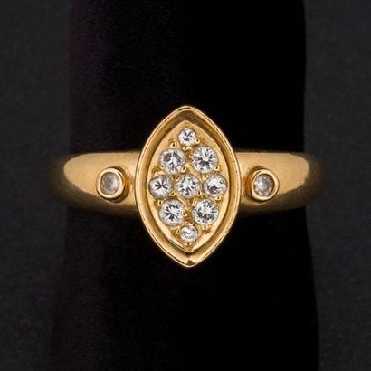 null Bague navette diamants taille brillant, monture or. 
Poids brut : 4 g - Doigt:...