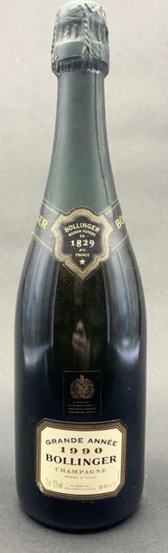 null 1	 bouteille 	CHAMPAGNE 	"Grande Année", 	Bollinger 	1990
