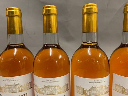 null 10	bouteilles 	CH. 	FILHOT, 2° cru 	Sauternes 	1995	 cb 
