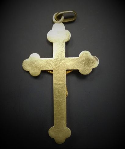 null Croix pendentif Christ en or.

Poids: 5.7 g- H: 5 cm