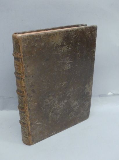 null Lot de livres divers 

Dont La guerre 14-19 - Paris-Guide, 1867 Sermet, Espagne...