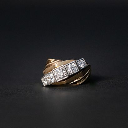 null Bague jonc ligne diamants taille ancienne 0.90 carat envrion et 0.60 carat envrion,...