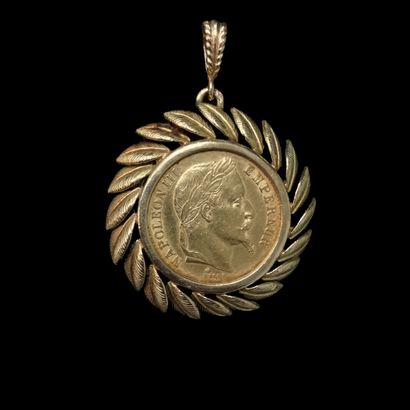 null 20 francs gold coin Napoleon III 1868 A, mounted in pendant.

Weight : 14,6...