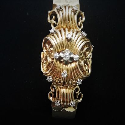 null ELITA

Montre Mystérieuse en or et diamants taille 8/8, boitier et bracelet...