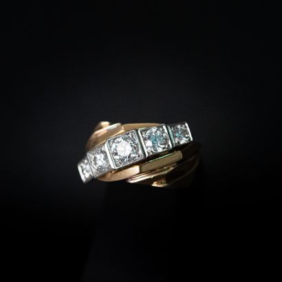 null Bague jonc ligne diamants taille ancienne 0.90 carat envrion et 0.60 carat envrion,...