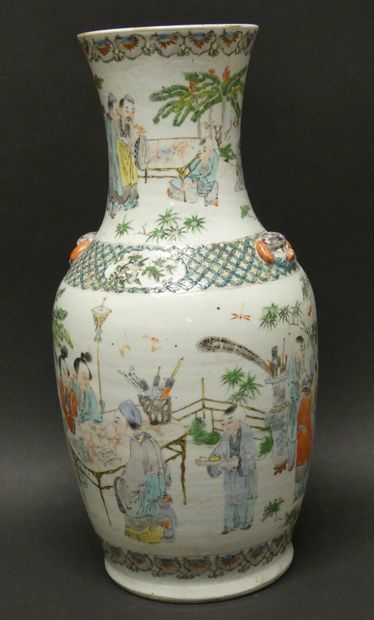 null Porcelain and enamel vase of the green family decorated with an assembly of...