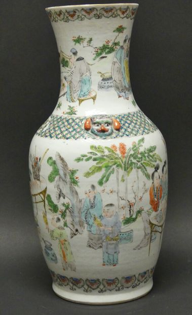 null Porcelain and enamel vase of the green family decorated with an assembly of...