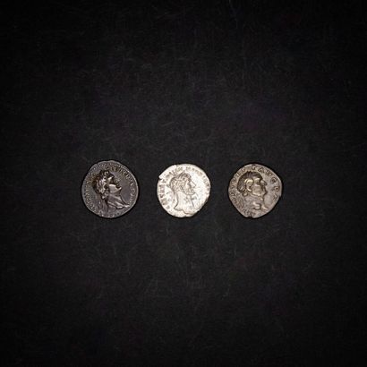 null ROMAN EMPIRE 

Lot of three silver denarii, Vespasian, Domitian, Adrian