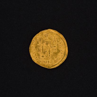 null 
ROMAN EMPIRE- Visigothic coinage-




SEVERE III- Solidus gold, R/ Severus...