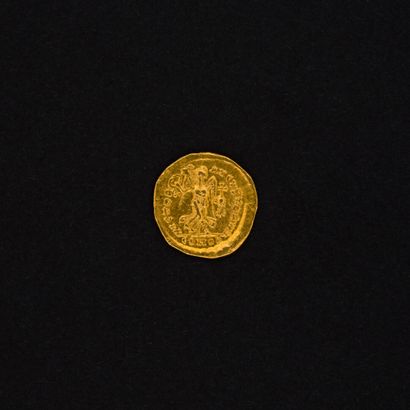 null BYZANTINE EMPIRE

THEODOSIS II- Gold Tremissis struck in Constantinople R/ Victory...