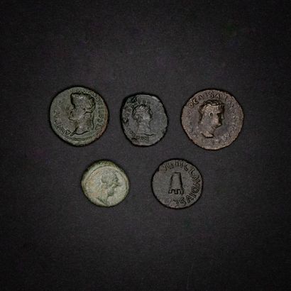 null 
ROMAN EMPIRE 




Lot of five bronze Quadrans : Tiberius, Nero, Trajan etc...