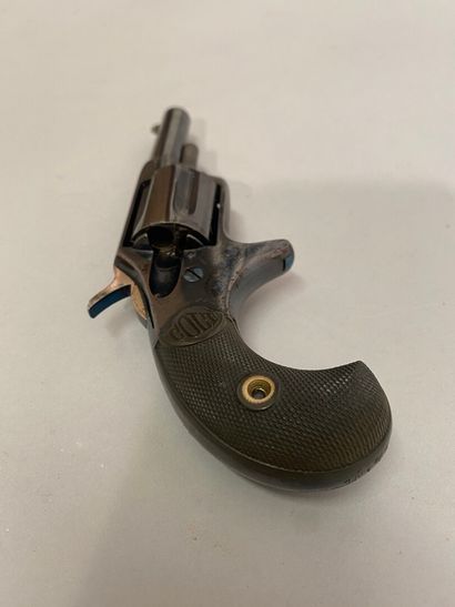 null Revolver Colt 32 de défense modèle New Line 1883. Détente mexicaine. Numéro...