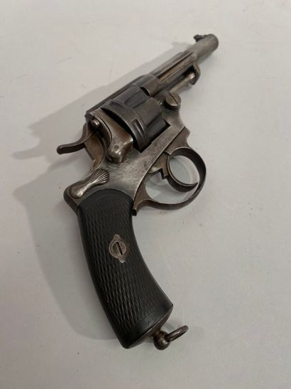 null Revolver Chamelot Delvigne modèle 1874 (fabrication civile du revolver réglementaire)....