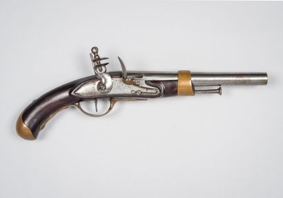 null 
Joli pistolet de bord modèle 1786. Fabrication révolutionnaire par la Manufacture...