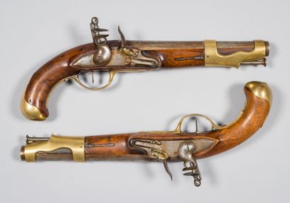 null Belle et rare paire de pistolets français probablement pour officier révolutionnaire...