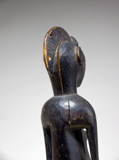 null Sommet de canne Sénoufo (Côte d'Ivoire)

Statuette féminine assise, les bras...