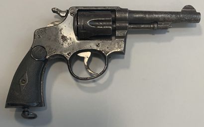 null Revolver modèle 1892 espagnol copie Smith & Wesson. Calibre 8mm/92. Fabrication...