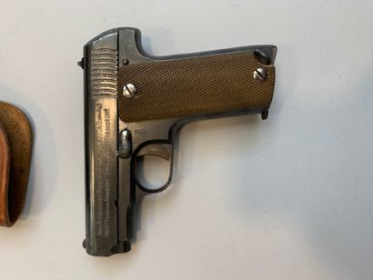 null Pistolet semi-automatique Astra modèle 1915 calibre 7x65 type Ruby. Arme en...