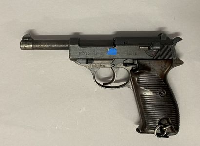 null Pistolet semi-automatique Walther P38 n°9801B. Fabrication Walther en 1943 (C43)....