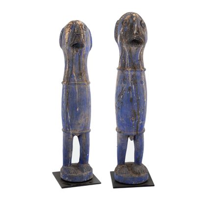 null .FON- BENIN 

Couple d'objets contemporains inspirés de poteries cérémonielles...