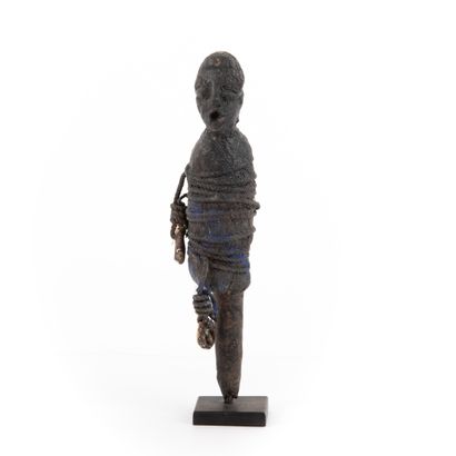 null FON- BENIN 

Small botchio topped by a character swaddled in cotton and tied...