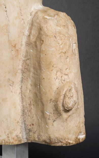 Torse de Satyre en marbre 
Torse de Satyre en marbre.



Epoque Romaine, circa 2ème...