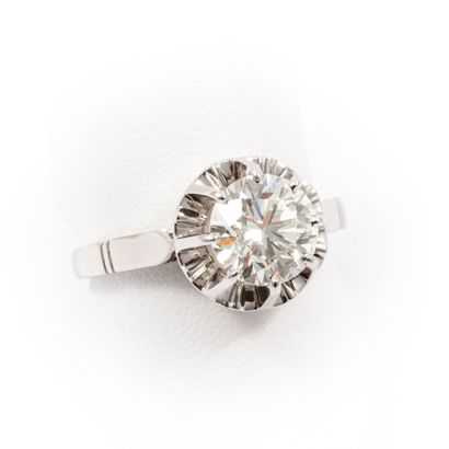 null Bague solitaire diamant taille brillant 1.74 carat, couleur J, pureté VS1, fluorescence...