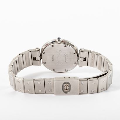 null CARTIER- Santos "Vendôme" 

Montre de dame boitier 25mm et bracelet en acier,...