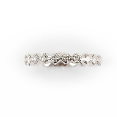 null Alliance diamants taille brillant 1 carat environ, monture or gris 

Poids brut...