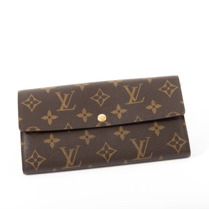 null Louis VUITTON, Paris "Sarah

Bag in monogrammed canvas and leather.

L : 19...