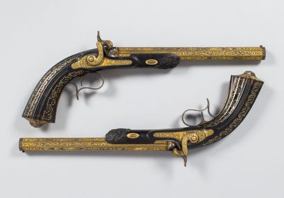 Paire de pistolets à percussion par Lepage-Moutier arquebusier du Roi 
Paire de pistolets...