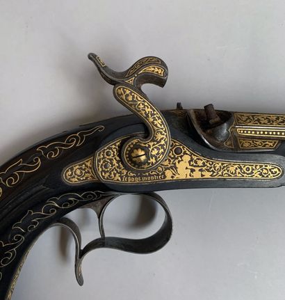  Paire de pistolets à percussion par Lepage-Moutier arquebusier du Roi. Canons octogonaux...