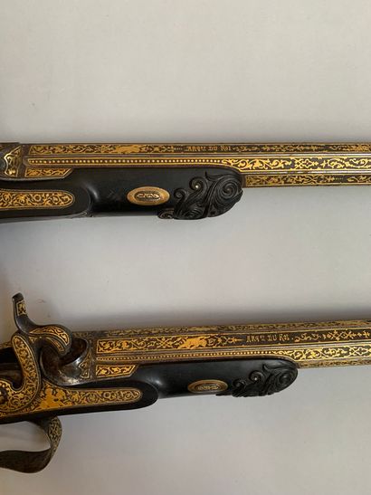  Paire de pistolets à percussion par Lepage-Moutier arquebusier du Roi. Canons octogonaux...