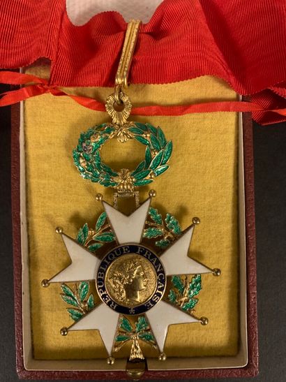 null Croix de Commandeur de l'Ordre de la Légion d'Honneur IIIème République. Dans...