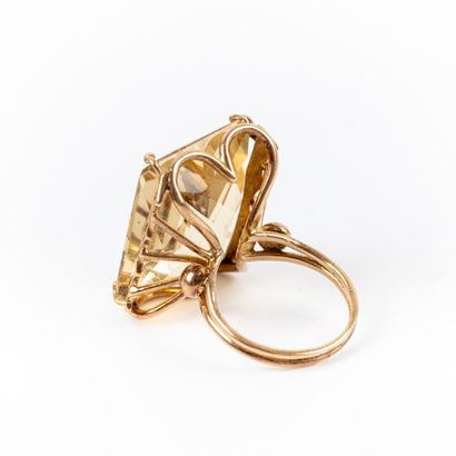 null 24 carats citrine cocktail ring, gold setting 

Gross weight : 10.2 g - Finger...