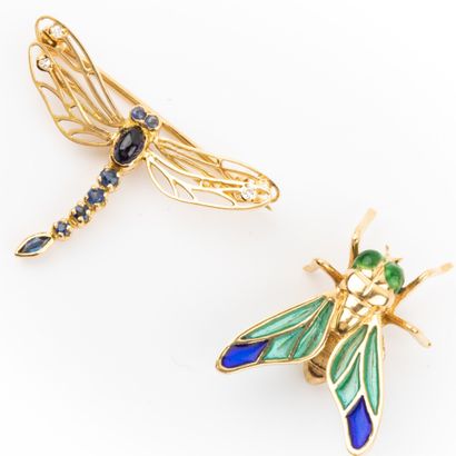 null Broche "libellule" or et saphirs et diamants on y joint un pendentif "mouche"...