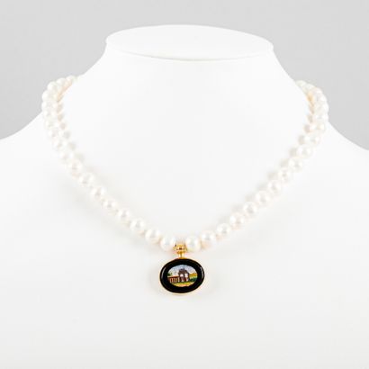 null Collier en choker perles d'eau douce diam: 8.5mm environ et pendentif or et...
