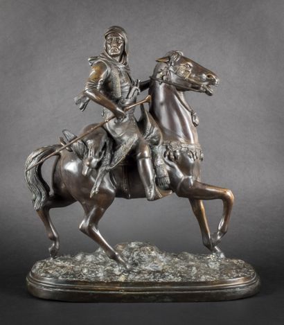 null ECOLE ORIENTALISTE XXe

Cavalier arabe

Groupe en bronze

60 x 52 cm