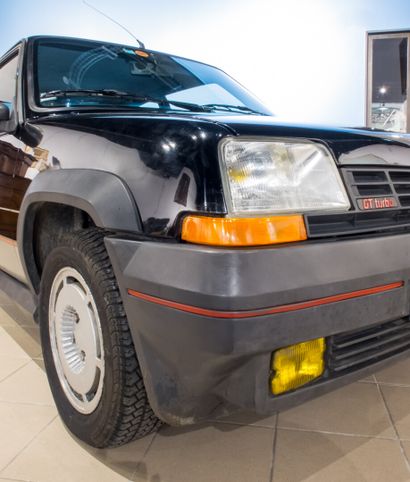  Super 5 GT Turbo phase I année modèle 1986 
Kilométrage : 109001 km 
Peinture noire...
