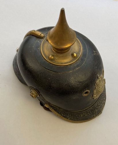 null Helmet with troop point model 1895. Counterplate mounted on the outside. Two...