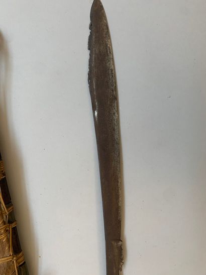 null Nice traditional Indonesian cutlass called "parang-ilang". Slightly curved blade...