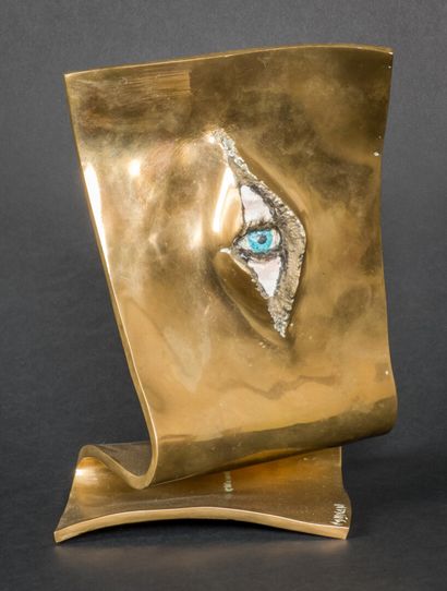 null Louis MOLINARI (1932)

The Eye

Sculpture in bronze and mixed technique, signed

H...