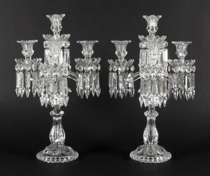 null BACCARAT

Pair of candelabras in crystal with three branches. Baccarat stamp...