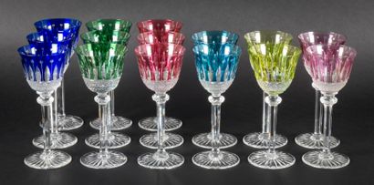 null SAINT-LOUIS, Tommy model

Set of fifteen colored wine glasses