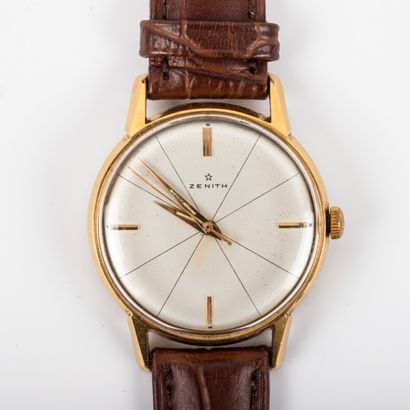 null 
ZENITH






Men's watch, case 32 mm gold-plated metal, mechanical movement...
